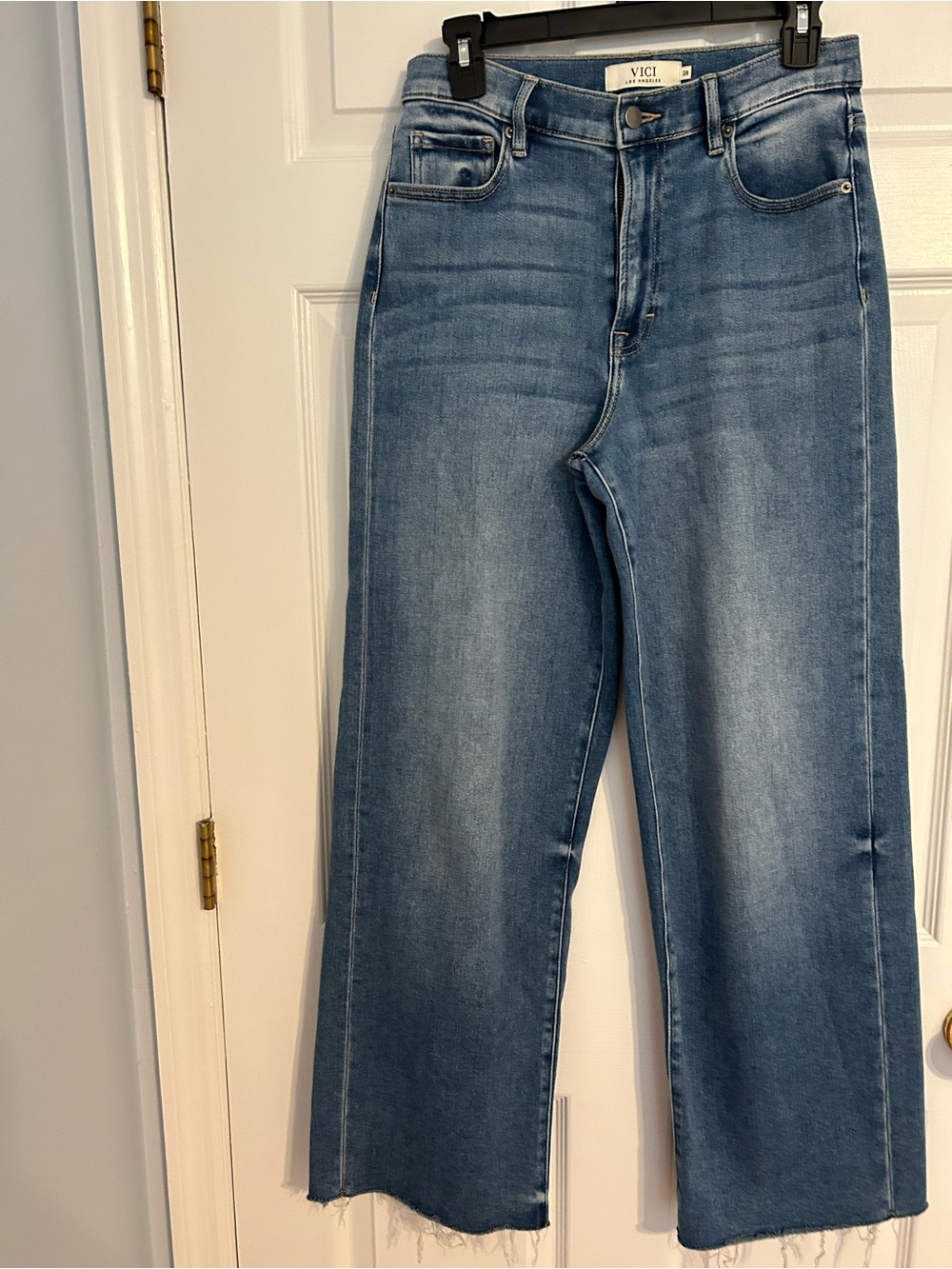 VICI Men's Mid-Blue Relaxed Straight Jeans